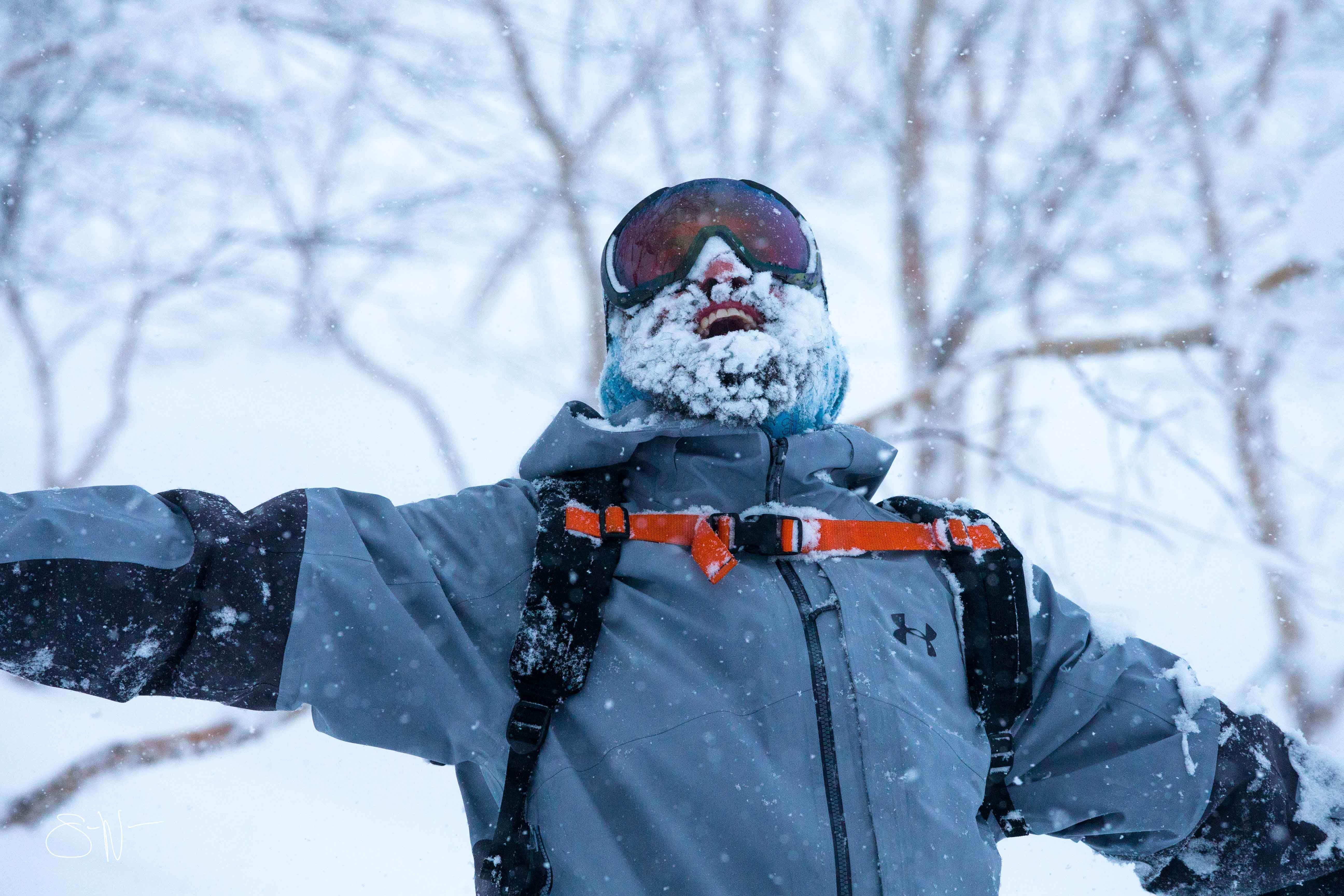 Snowbird Athlete, Justin Latimer sporting a powdery face